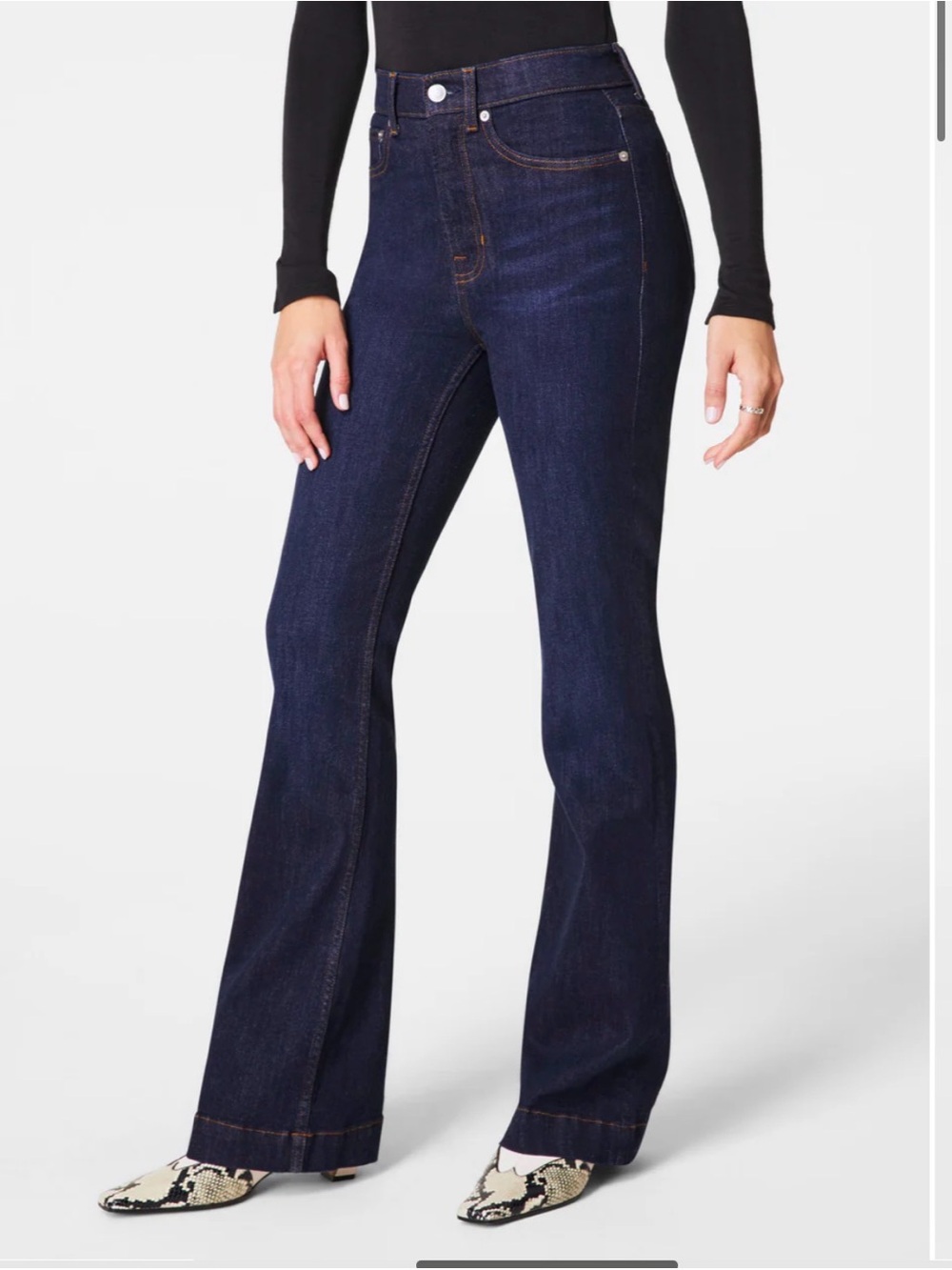 SPANXshape™ Original EveryWear Flare Jeans | Raw Indigo
Petite / S